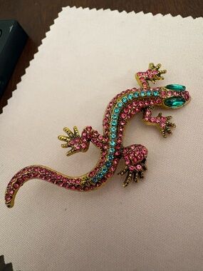 Pink Crystal Gecko Brooch with Teal Accents